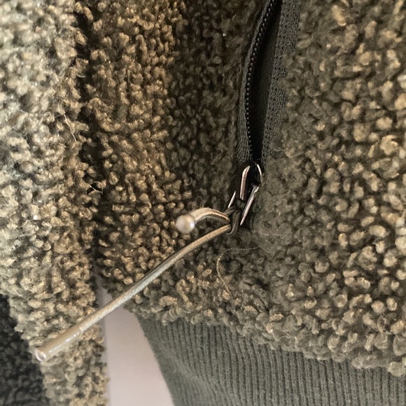 Green Fall jacket - Picture 5 of 7